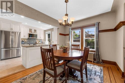 99 Tuxedo Avenue S, Hamilton, ON - Indoor Photo Showing Dining Room