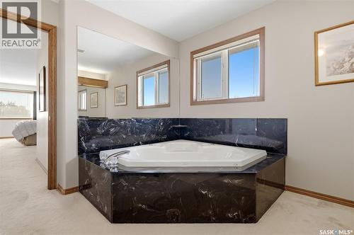2135 Potts Crescent E, Regina, SK - Indoor Photo Showing Bathroom
