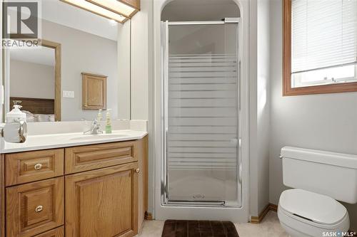 2135 Potts Crescent E, Regina, SK - Indoor Photo Showing Bathroom