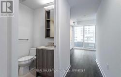 2711 - 115 BLUE JAYS WAY Toronto, ON M5V 0N4