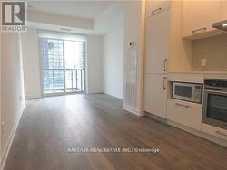 2016 - 87 PETER STREET Toronto, ON M5V 0P1