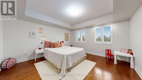 30 Clairtrell Road, Toronto, ON - Indoor Photo Showing Bedroom
