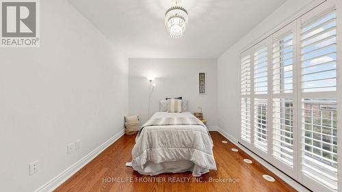 30 Clairtrell Road, Toronto, ON - Indoor