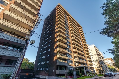 Front of Structure - 706-5150 Av. Macdonald, Côte-Saint-Luc, QC - Outdoor With Facade