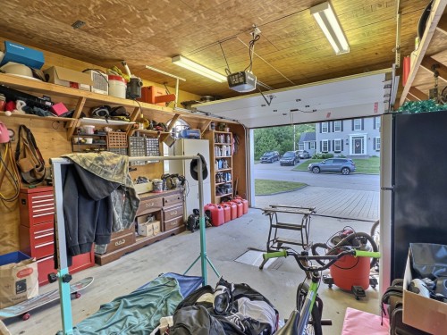 Garage - 152 Rue Lafort, Témiscaming, QC - Indoor Photo Showing Other Room
