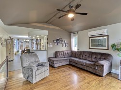 Salon - 