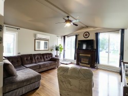 Salon - 