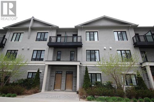 Th7 - 392 Highway 7 E, Richmond Hill, ON - Outdoor With Facade
