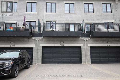 Th7 - 392 Highway 7 E, Richmond Hill, ON - Outdoor