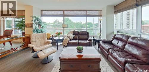 204 2300 Broad Street, Regina, SK - Indoor Photo Showing Living Room