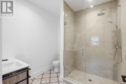 1161 Barkway Road, Gravenhurst, ON - Indoor Photo Showing Bathroom