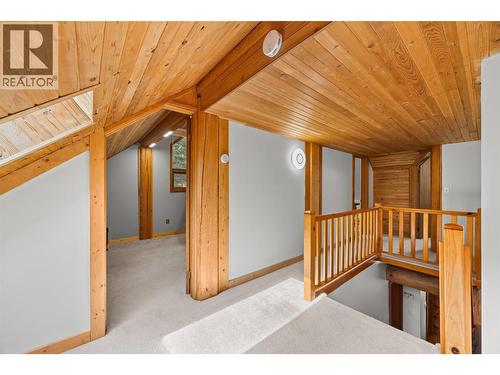 10737 Highway 33 E, Kelowna, BC - Indoor Photo Showing Other Room
