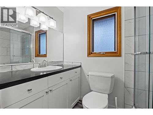10737 Highway 33 E, Kelowna, BC - Indoor Photo Showing Bathroom