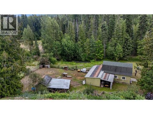10737 Highway 33 E, Kelowna, BC - Outdoor