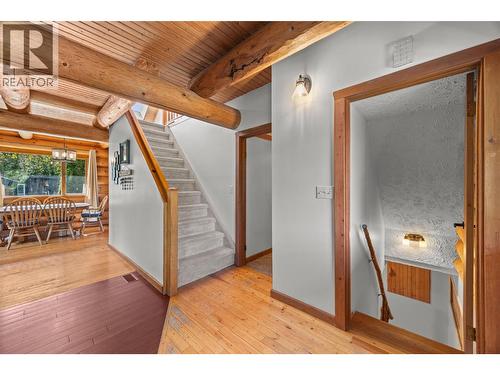 10737 Highway 33 E, Kelowna, BC - Indoor Photo Showing Other Room