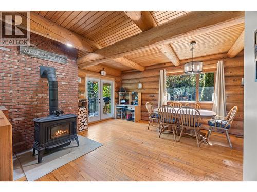 10737 Highway 33 E, Kelowna, BC - Indoor With Fireplace