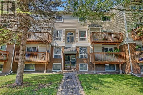 2 - 120 FENERTY CRESCENT  Ottawa, ON K2L 3A7