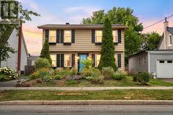 1019 OSBORNE AVENUE Cornwall, ON K6J 1K8