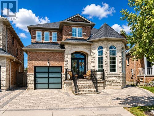 92 RIVERWALK DRIVE  Markham, ON L6B 0B9