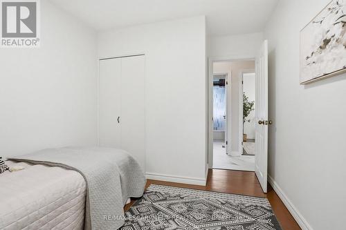 104 Dallas Avenue, Hamilton, ON - Indoor Photo Showing Bedroom