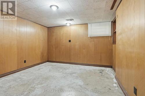 104 Dallas Avenue, Hamilton, ON - Indoor Photo Showing Other Room