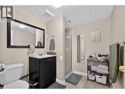Suite Bathroom - 