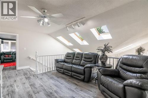 3 Pine Crest Road, Chatham, ON - Indoor