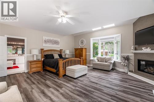 3 Pine Crest Road, Chatham, ON - Indoor With Fireplace