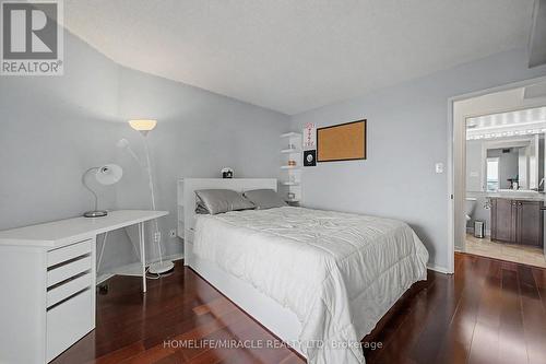 2603 - 2269 Lakeshore Boulevard W, Toronto, ON - Indoor Photo Showing Bedroom