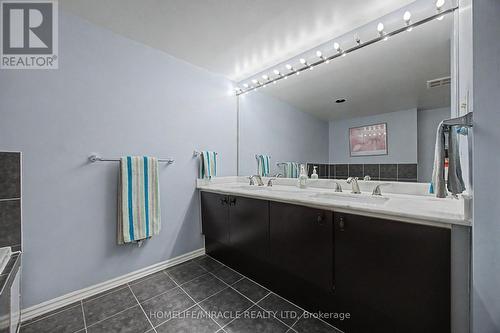 2603 - 2269 Lakeshore Boulevard W, Toronto, ON - Indoor Photo Showing Bathroom