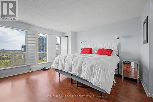 2603 - 2269 Lakeshore Boulevard W, Toronto, ON - Indoor Photo Showing Bedroom