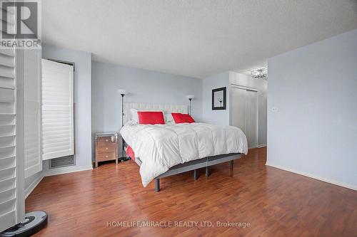 2603 - 2269 Lakeshore Boulevard W, Toronto, ON - Indoor Photo Showing Bedroom