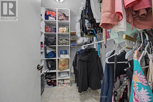 2603 - 2269 Lakeshore Boulevard W, Toronto, ON - Indoor With Storage