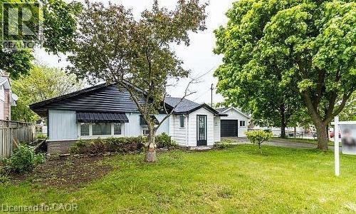 15 SPIERS Crescent  Cambridge, ON N1R 1B3