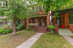353 ST CLARENS AVENUE Toronto, ON M6H 3W2