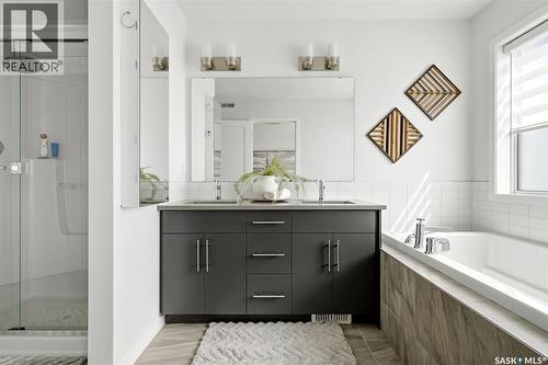 5121 Buckingham Drive E, Regina, SK - Indoor Photo Showing Bathroom