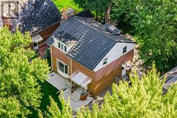 85 ELDOMAR AVENUE Brampton, ON L6W 1P9