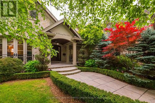11 Country Club Drive, Toronto, ON - Outdoor