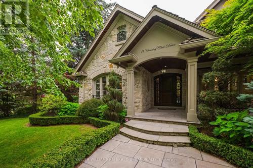 11 Country Club Drive, Toronto, ON - Outdoor