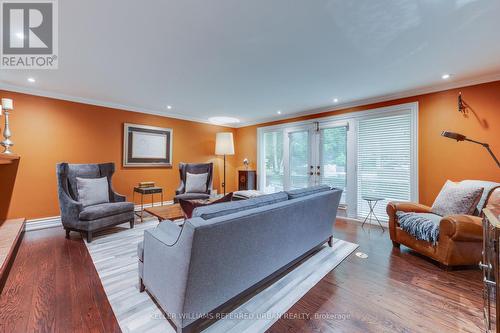 11 Country Club Drive, Toronto, ON - Indoor