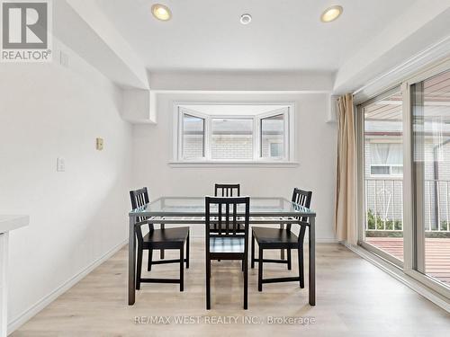 41 Burnview Crescent, Toronto, ON - Indoor Photo Showing Dining Room