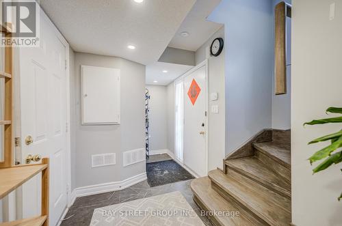 52 Leitchcroft Crescent, Markham, ON - Indoor Photo Showing Other Room