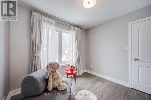 52 Leitchcroft Crescent, Markham, ON - Indoor Photo Showing Other Room