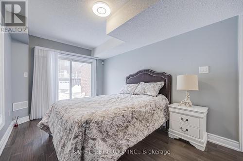 52 Leitchcroft Crescent, Markham, ON - Indoor Photo Showing Bedroom