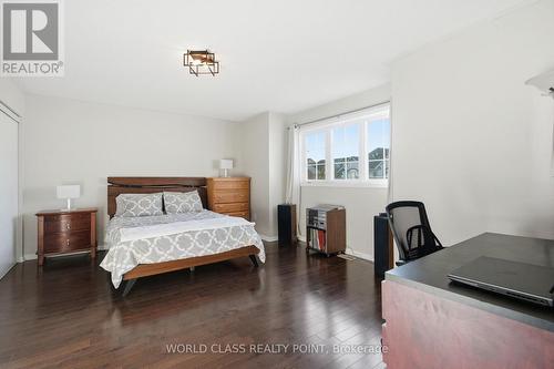 436 Cusick Circle, Milton, ON - Indoor Photo Showing Bedroom