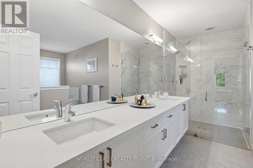 436 Cusick Circle, Milton, ON - Indoor Photo Showing Bathroom