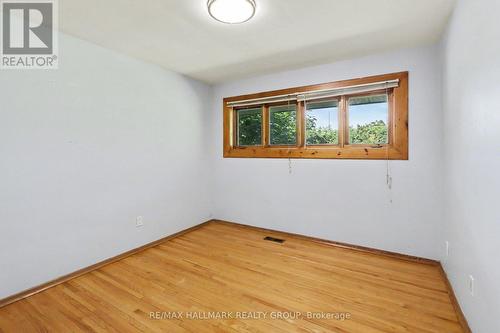 2067 Bangor Street, Ottawa, ON - Indoor Photo Showing Other Room