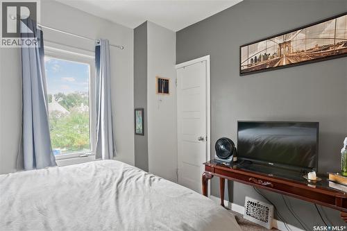1921 Garnet Street, Regina, SK - Indoor Photo Showing Bedroom