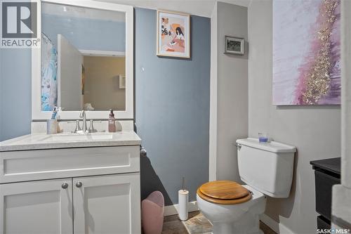 1921 Garnet Street, Regina, SK - Indoor Photo Showing Bathroom