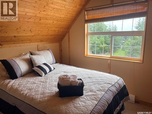 Joanette Dr Cabin, Leask Rm No. 464, SK - Indoor Photo Showing Bedroom